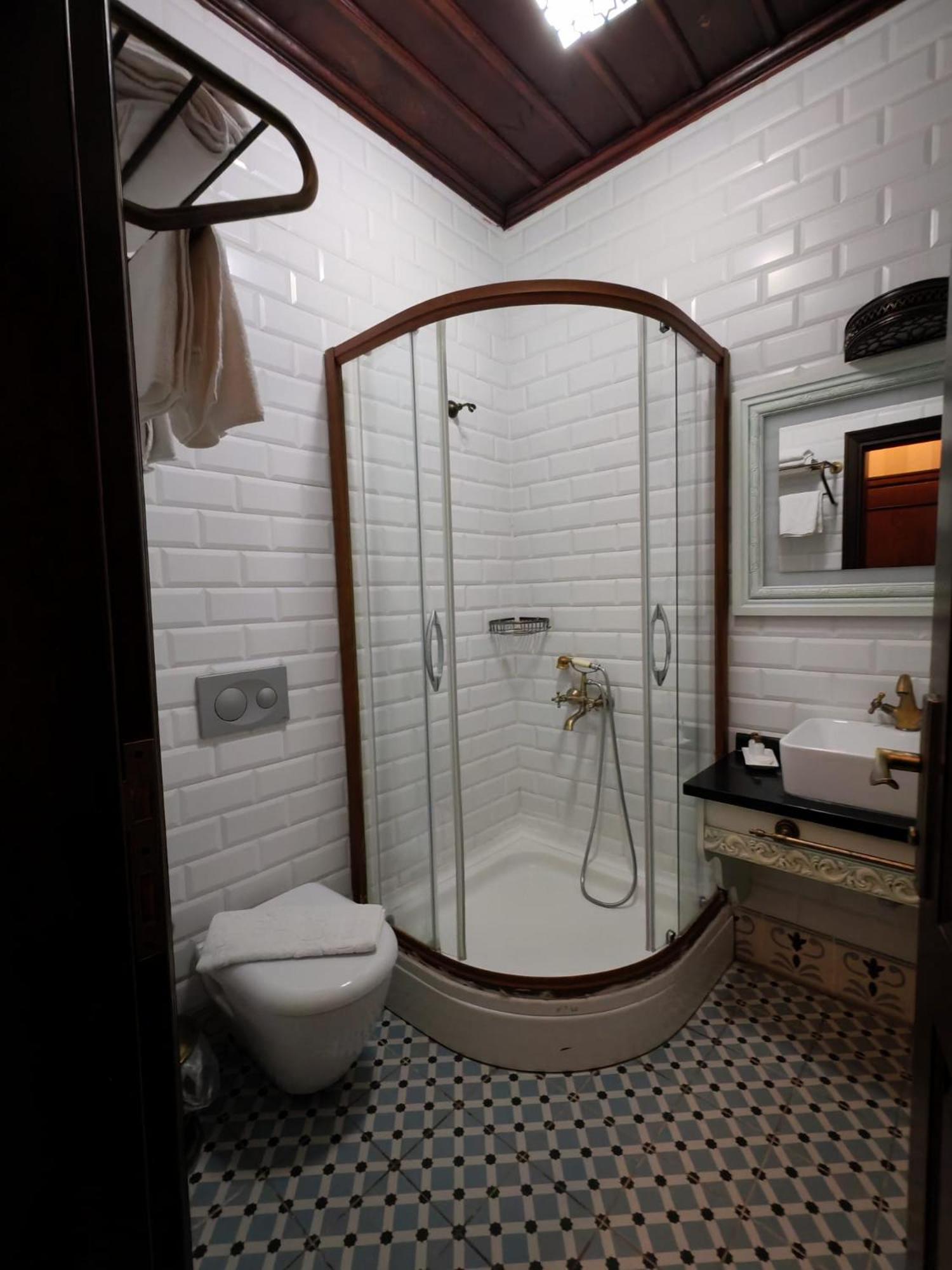 Bursa Ipekyolu Hotel Екстер'єр фото